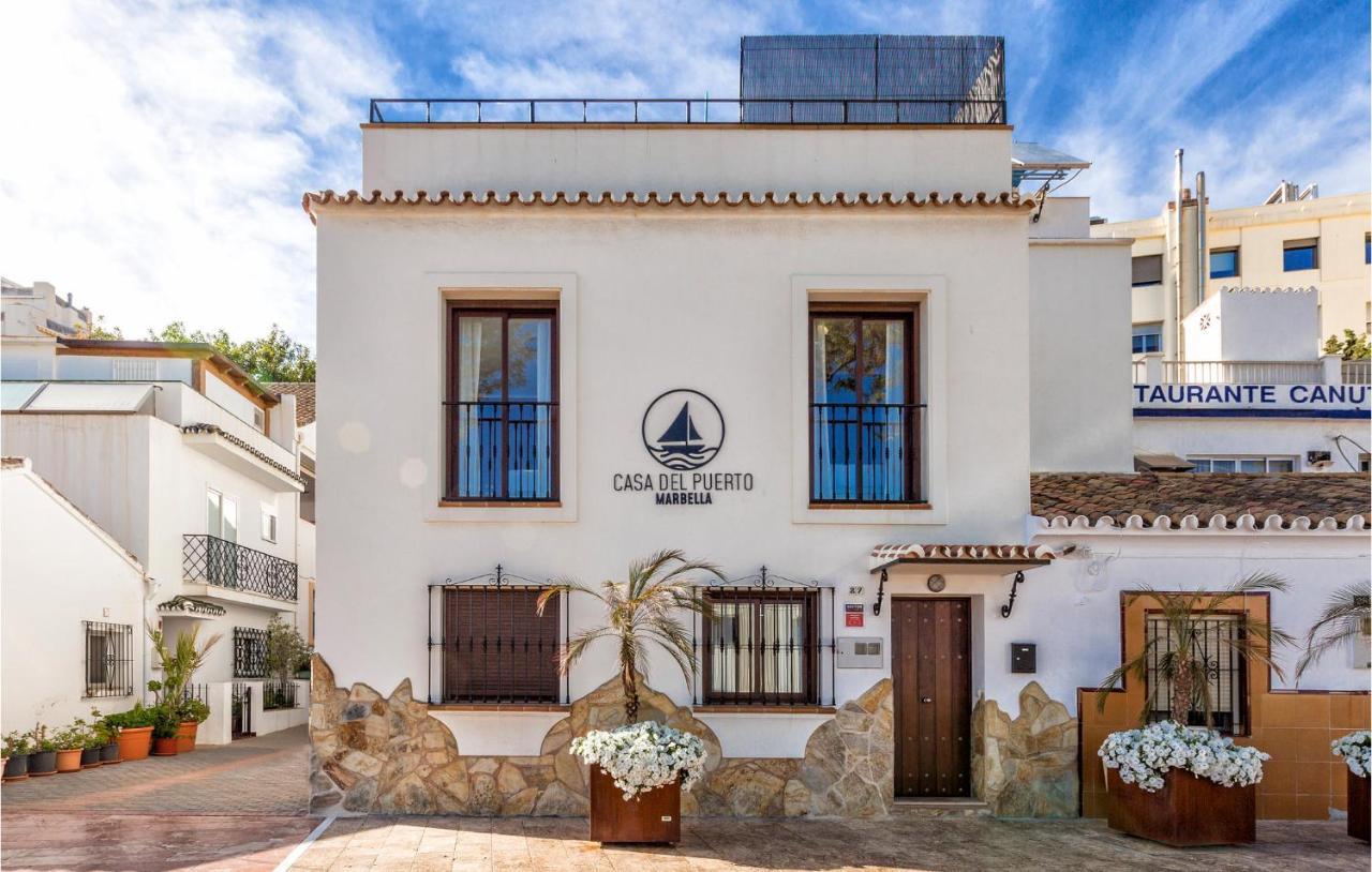 Gorgeous Home In Marbella With Kitchen Bagian luar foto